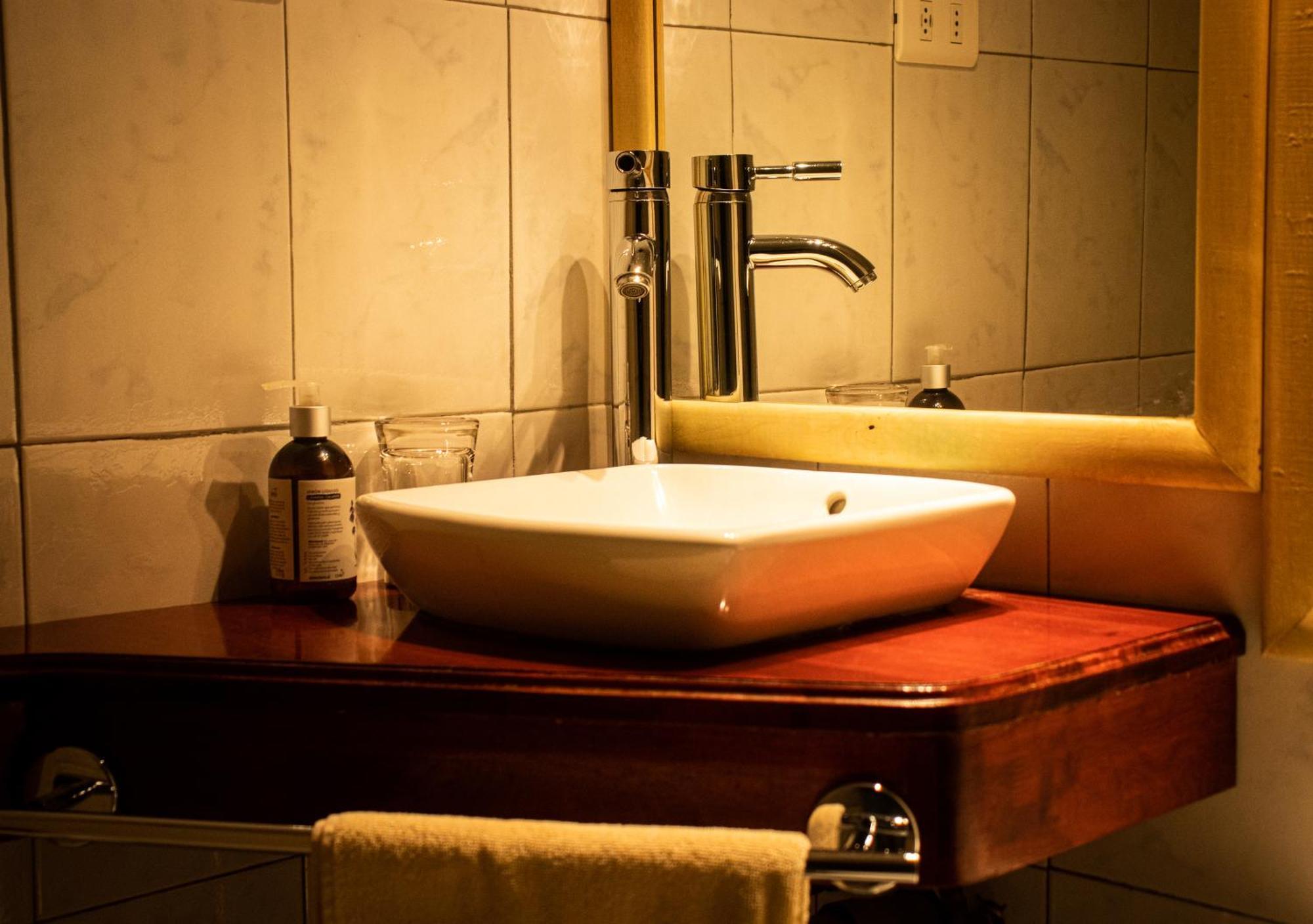 El Reloj Hotel Coyhaique Room photo